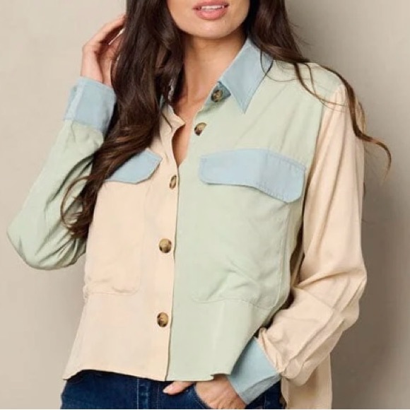 cropped color-blocked top - Picture 3 of 4